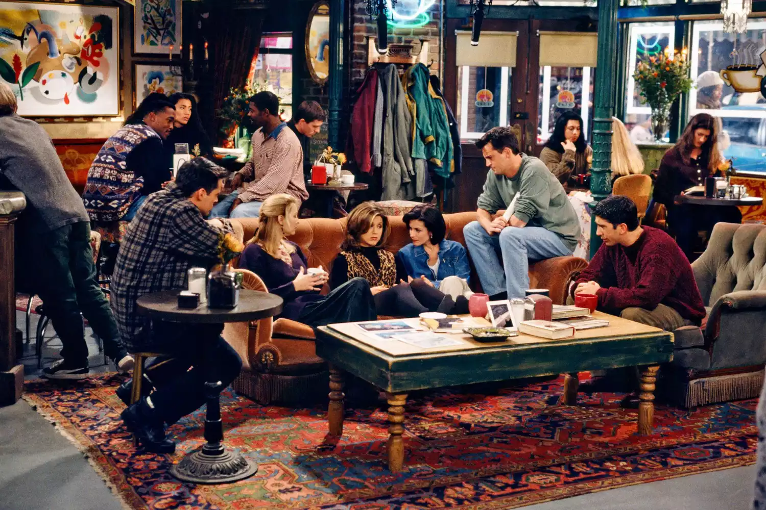 Friends sitting together in central perk